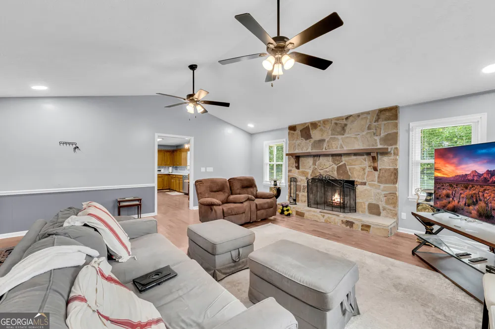125 Smoke Rise DR Baldwin, GA 30511