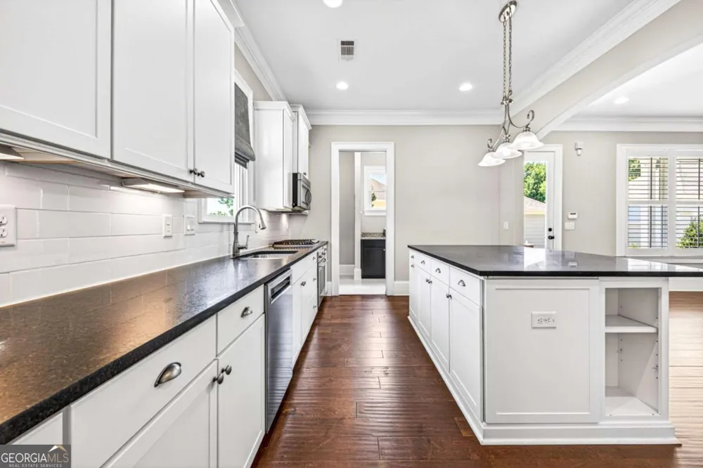 3855 Greenleffe DR Statham, GA 30666