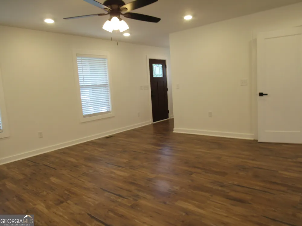 765 Old Kerns RD Dawsonville, GA 30534