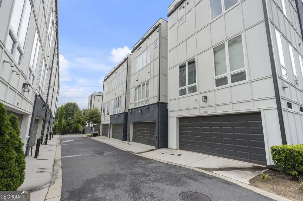 836 Winslow WAY Atlanta, GA 30318