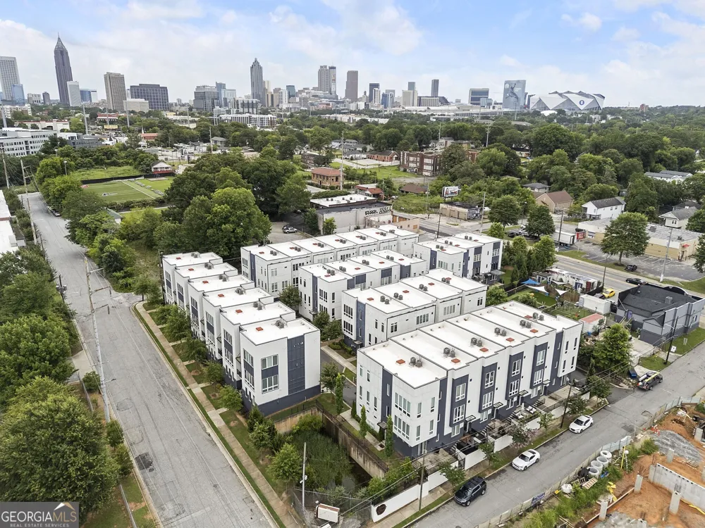 836 Winslow WAY Atlanta, GA 30318
