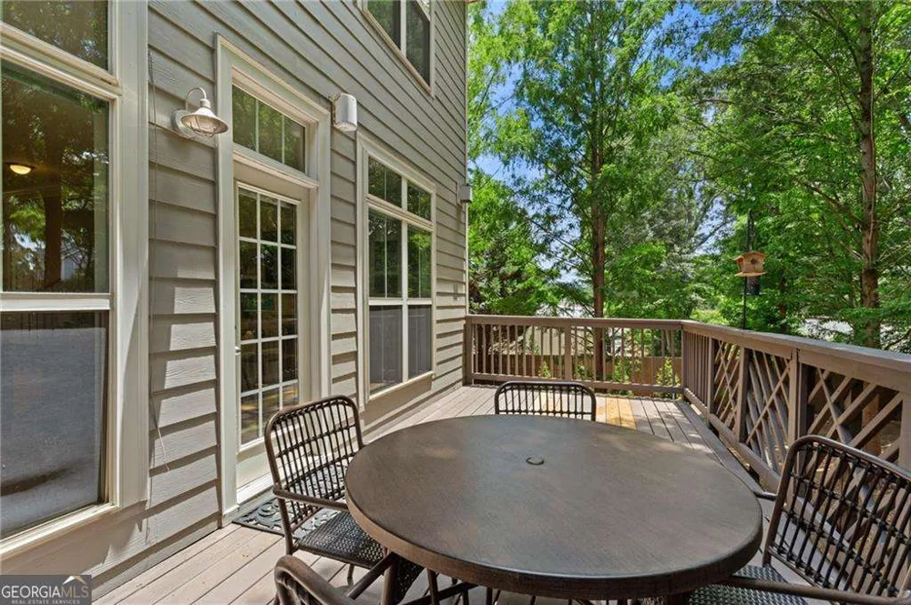 1618 Mosaic WAY Smyrna, GA 30080