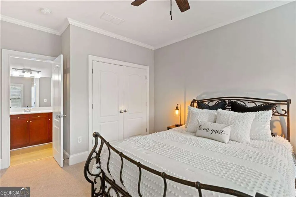 1618 Mosaic WAY Smyrna, GA 30080