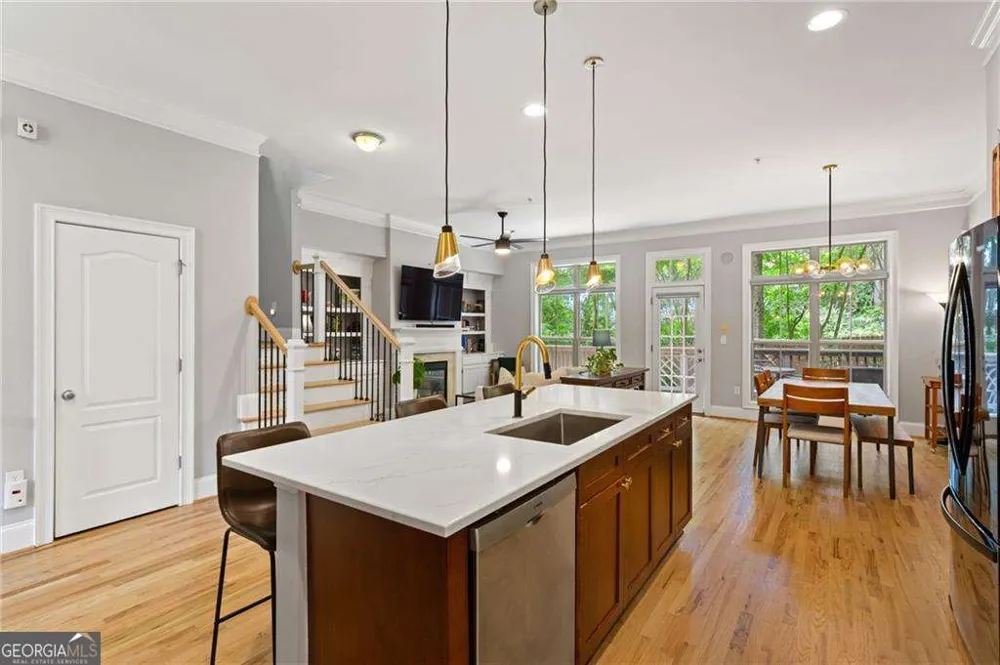 1618 Mosaic WAY Smyrna, GA 30080