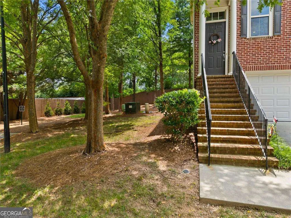 1618 Mosaic WAY Smyrna, GA 30080