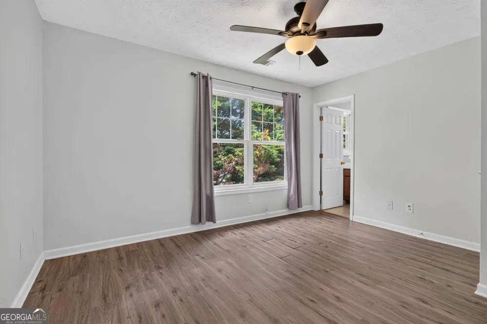 35 Pearl Chambers DR Dawsonville, GA 30534