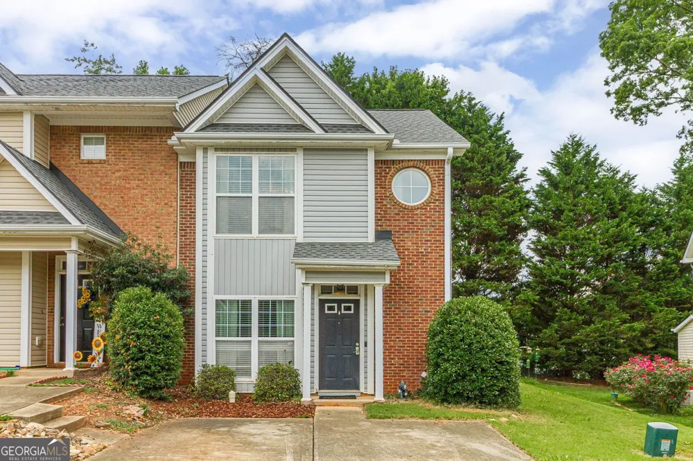 35 Pearl Chambers DR Dawsonville, GA 30534