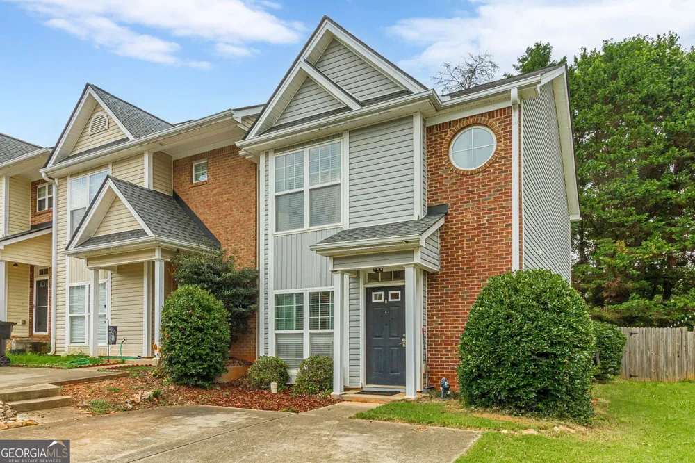 35 Pearl Chambers DR Dawsonville, GA 30534