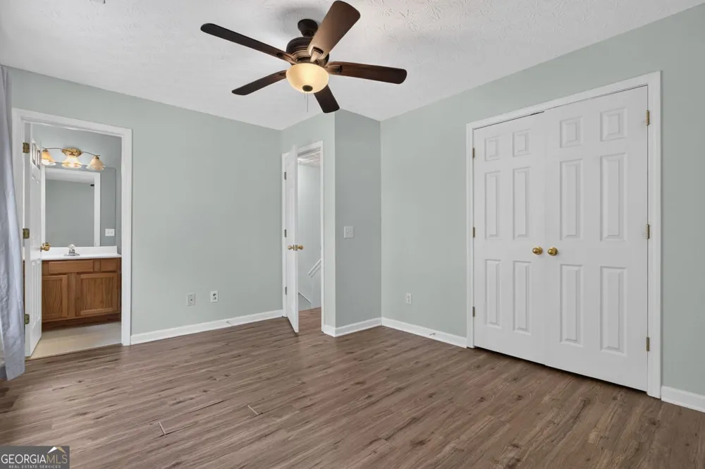 35 Pearl Chambers DR Dawsonville, GA 30534