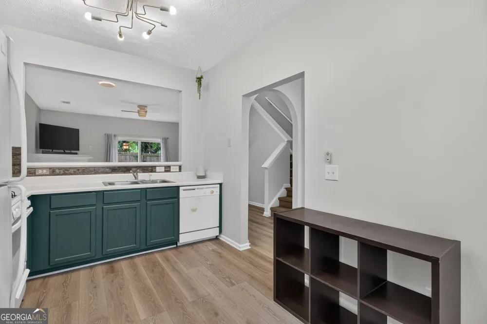 35 Pearl Chambers DR Dawsonville, GA 30534