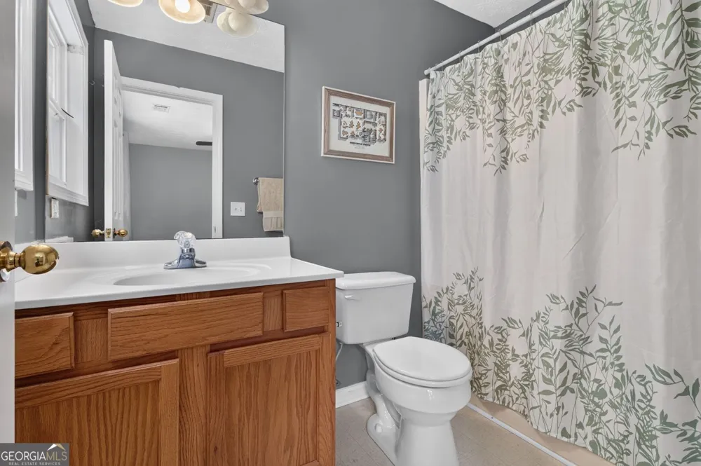 35 Pearl Chambers DR Dawsonville, GA 30534
