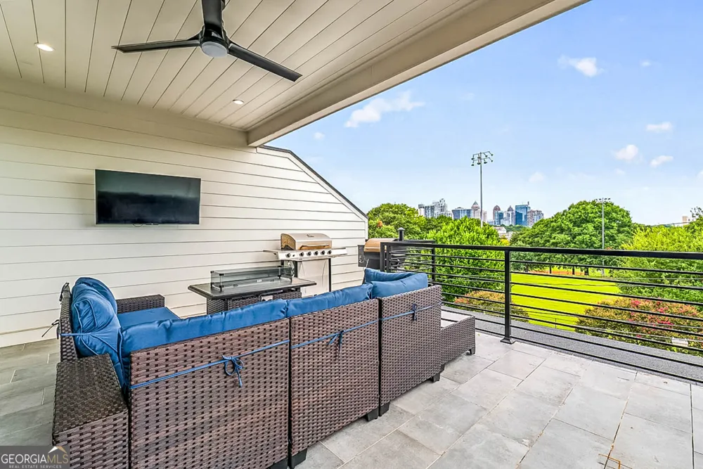 337 Pine ST NE Atlanta, GA 30308