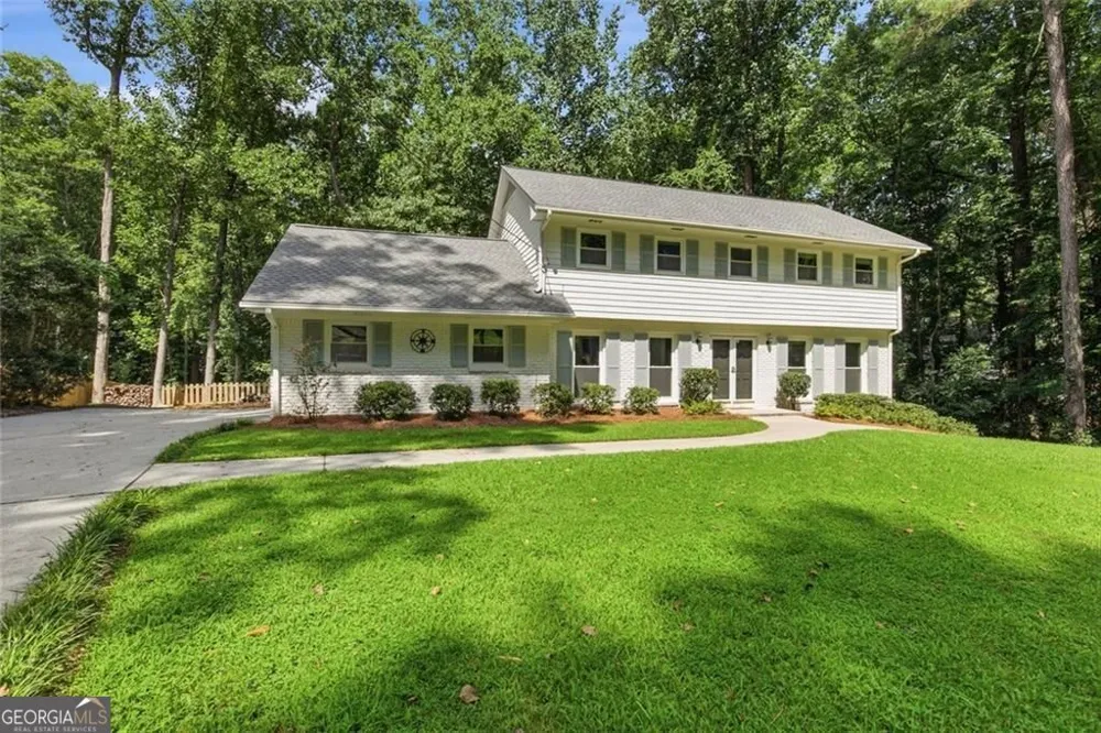 4622 Kings Down RD Atlanta, GA 30338