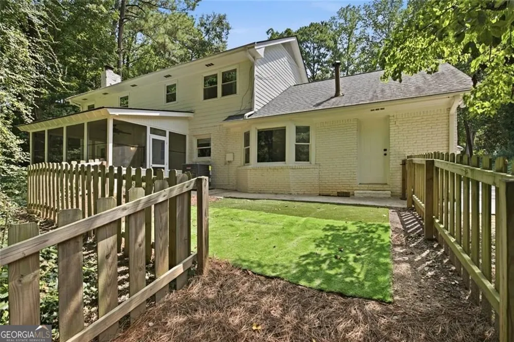 4622 Kings Down RD Atlanta, GA 30338
