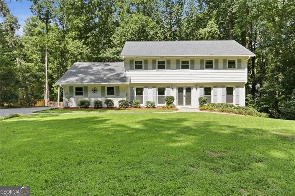 4622 Kings Down RD Atlanta, GA 30338