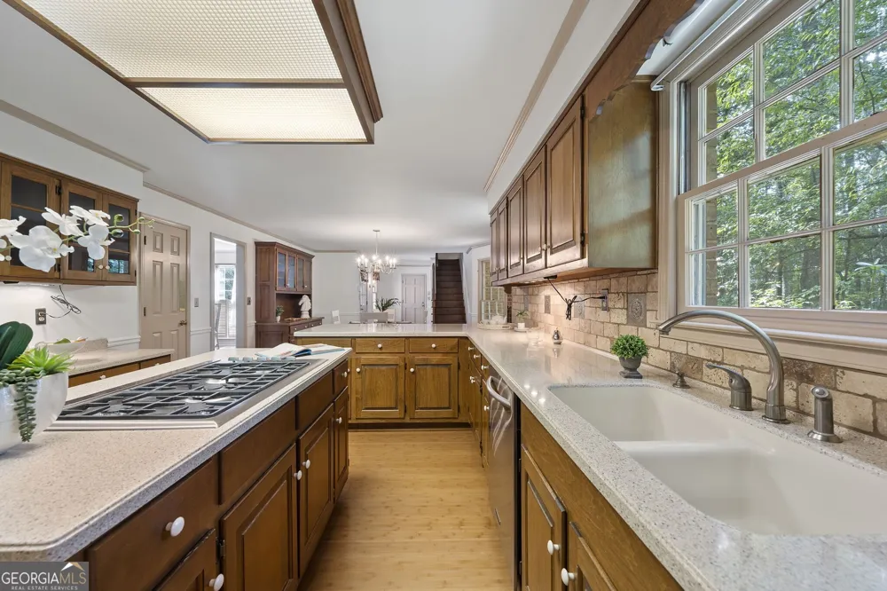 1249 Centenary RDG Snellville, GA 30078