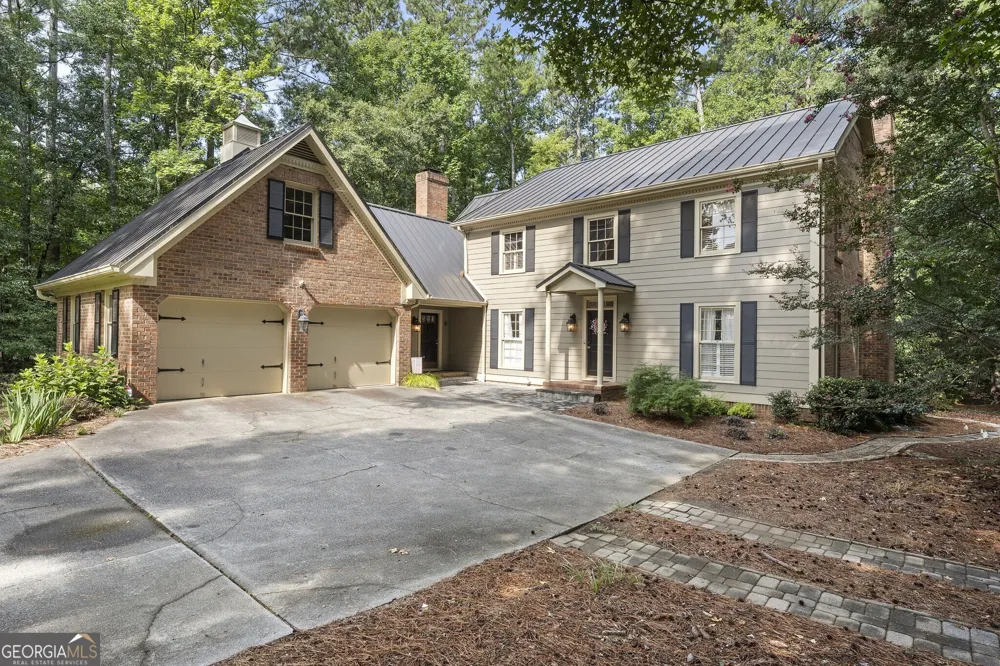1249 Centenary RDG Snellville, GA 30078