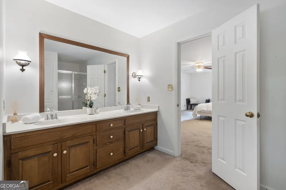 1249 Centenary RDG Snellville, GA 30078
