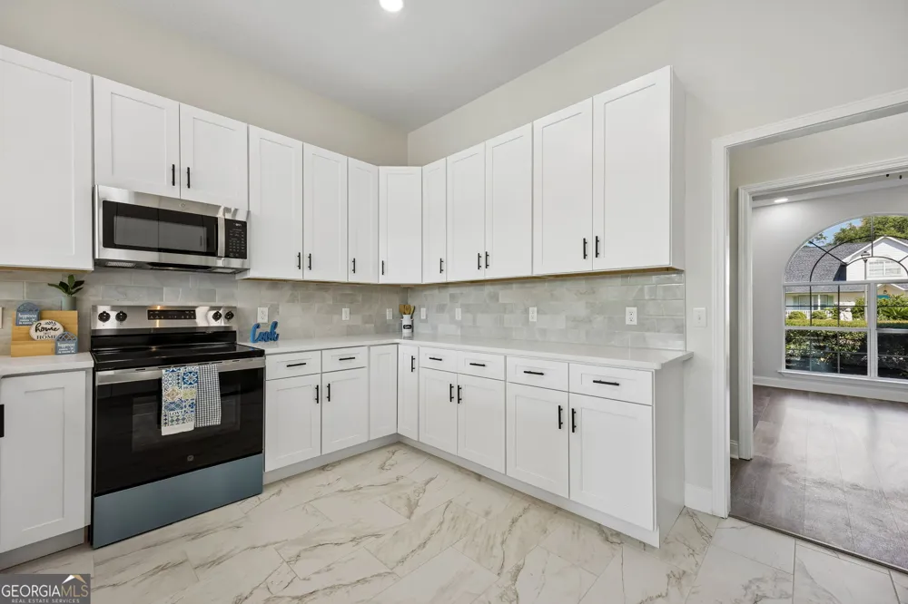 117 Lake Manor DR Kingsland, GA 31548