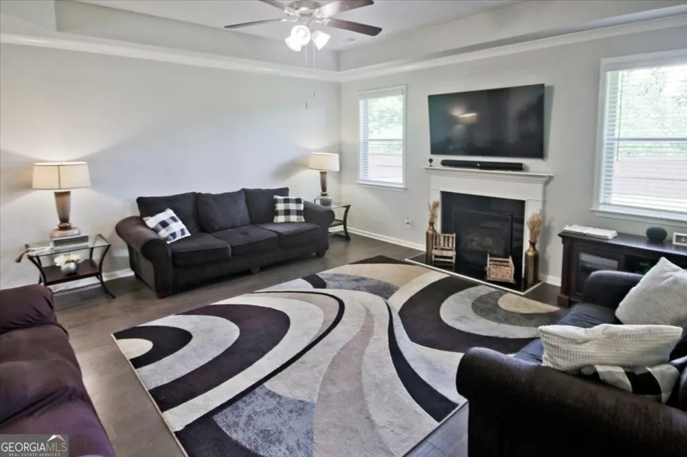159 Azalea Bloom DR Loganville, GA 30052