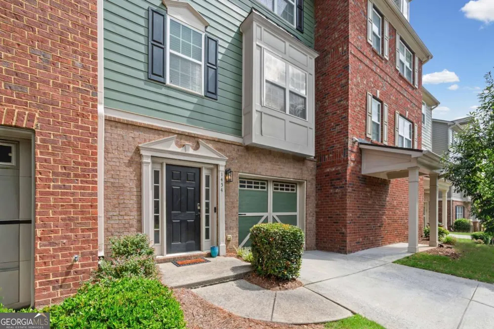 1454 Dolcetto TRCE NW Kennesaw, GA 30152