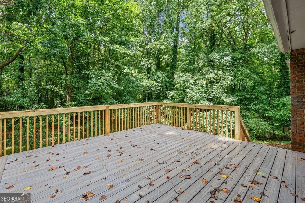 246 Barbara LN SW Mableton, GA 30126