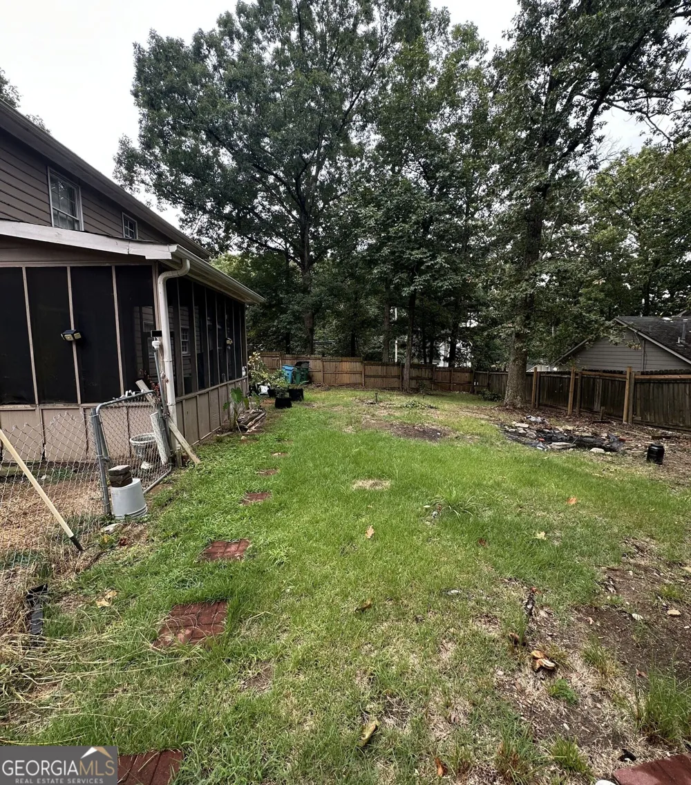 3410 Quinn Ridge DR Snellville, GA 30039