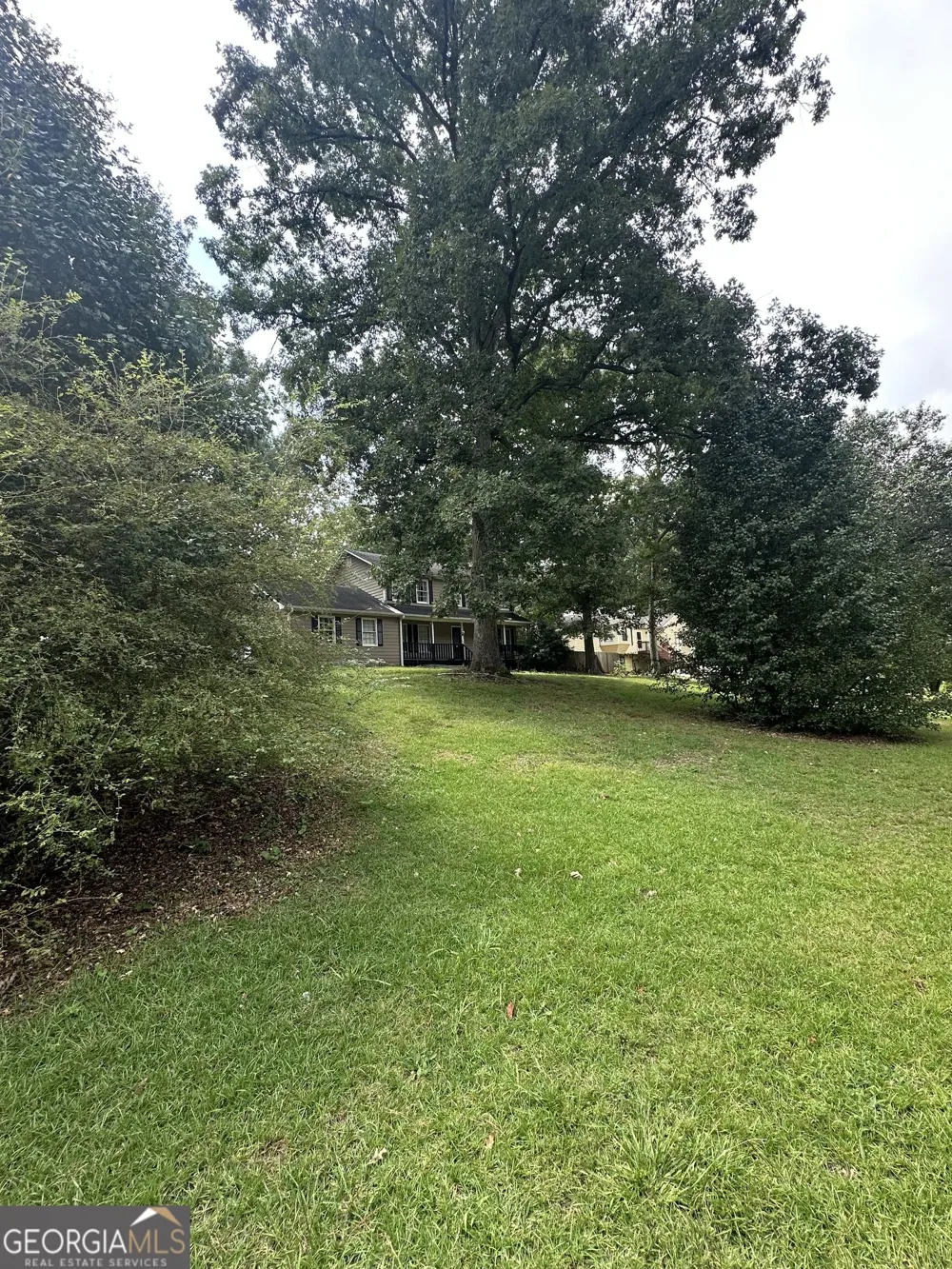 3410 Quinn Ridge DR Snellville, GA 30039