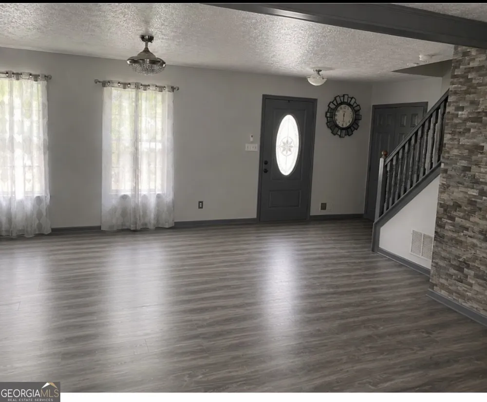 3410 Quinn Ridge DR Snellville, GA 30039