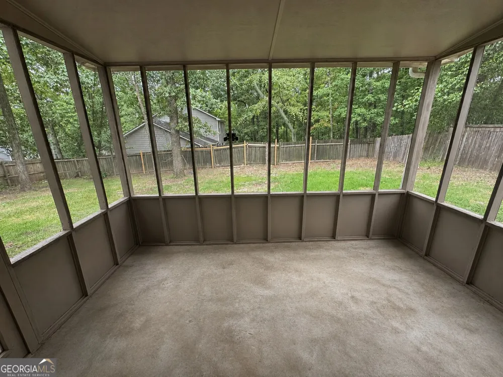 3410 Quinn Ridge DR Snellville, GA 30039