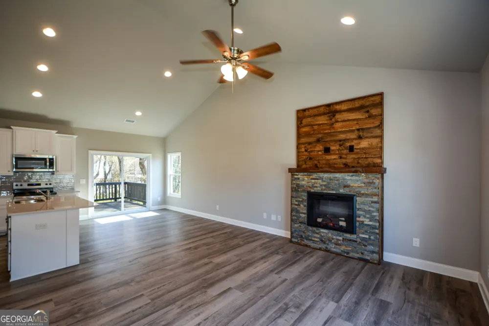 1816 Jessica WAY Winder, GA 30680