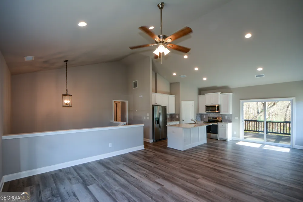 1816 Jessica WAY Winder, GA 30680