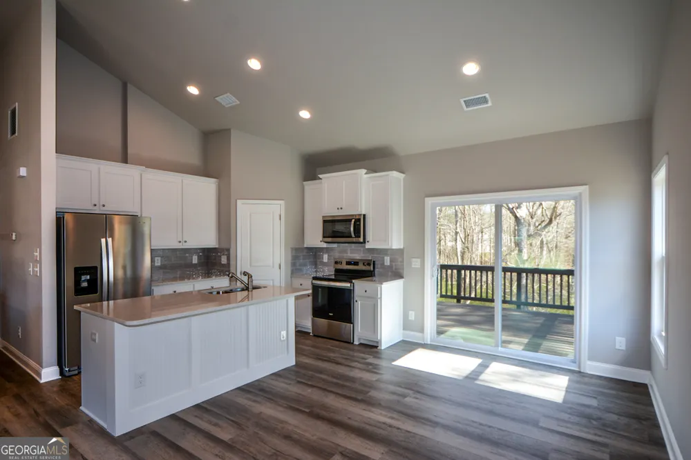 1816 Jessica WAY Winder, GA 30680