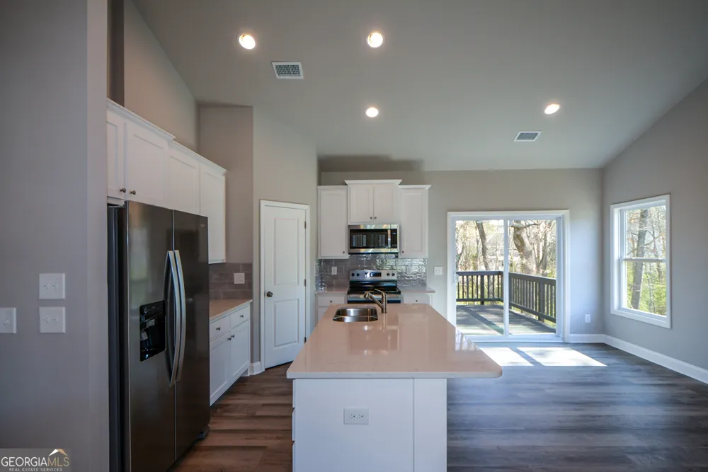 1816 Jessica WAY Winder, GA 30680