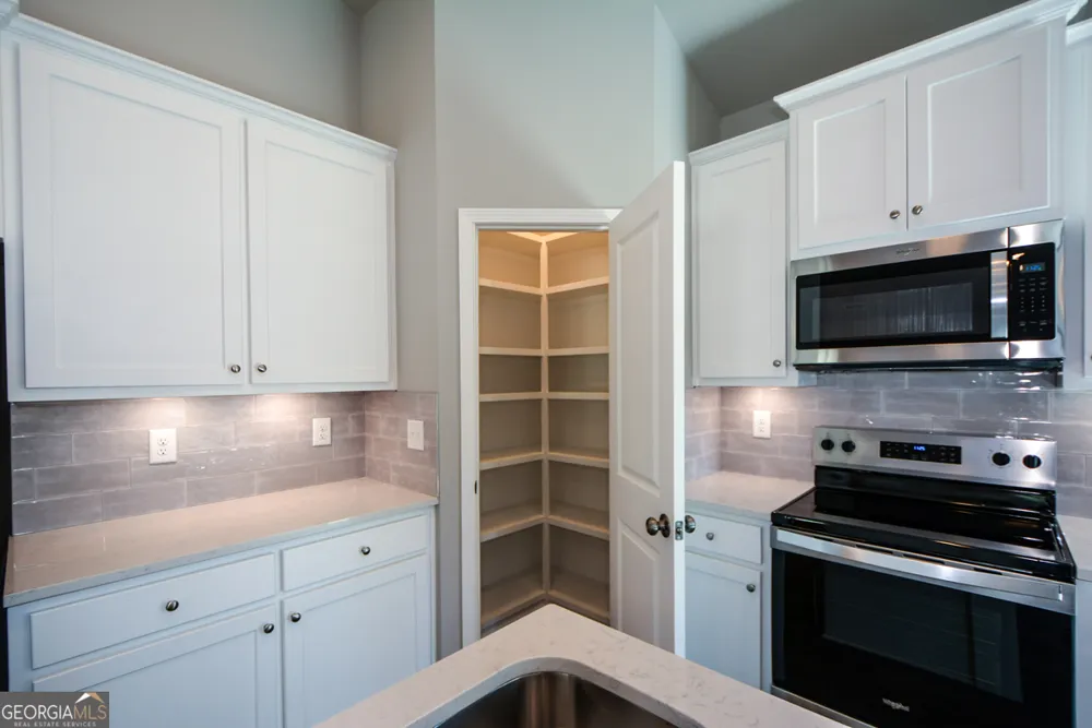 1816 Jessica WAY Winder, GA 30680