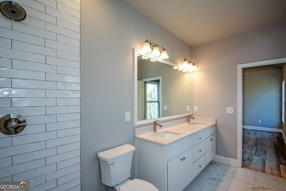 1816 Jessica WAY Winder, GA 30680