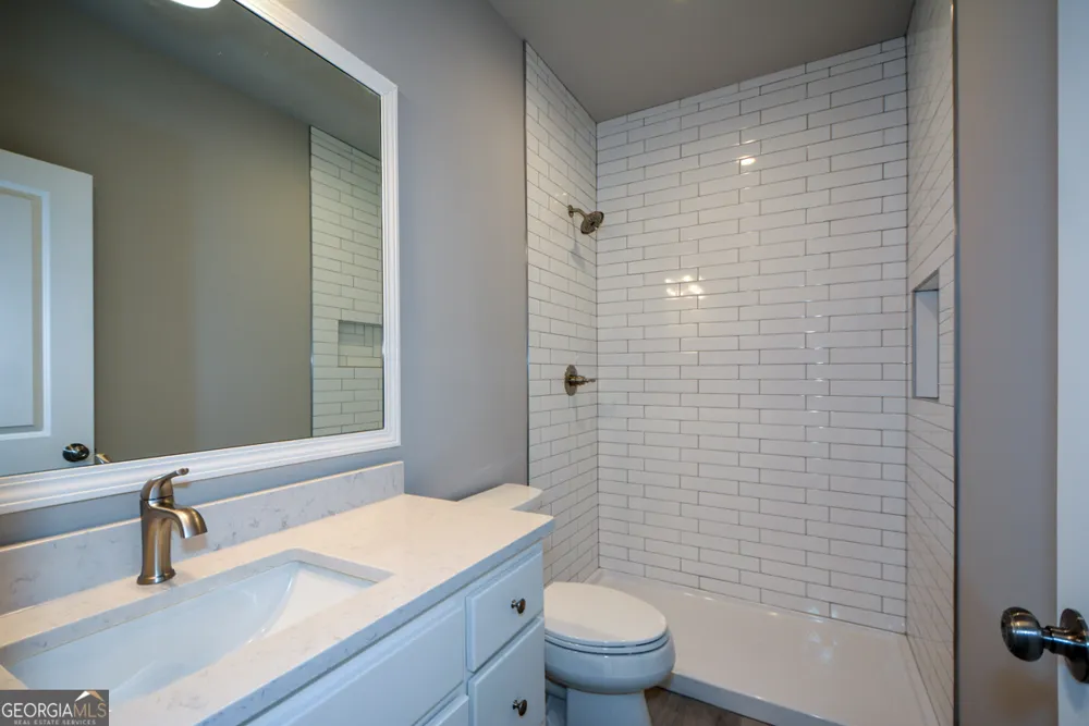 1816 Jessica WAY Winder, GA 30680