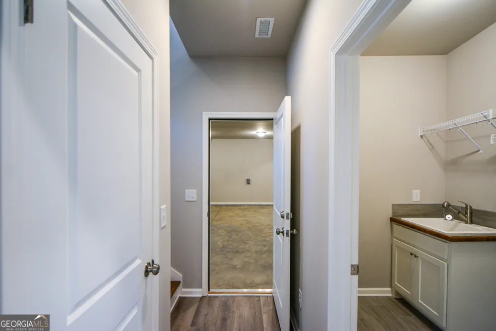 1816 Jessica WAY Winder, GA 30680