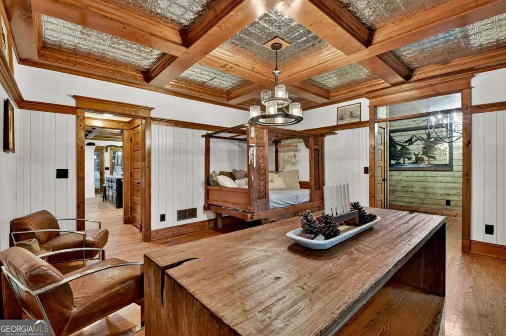 247 Craigtown RD Ellijay, GA 30540