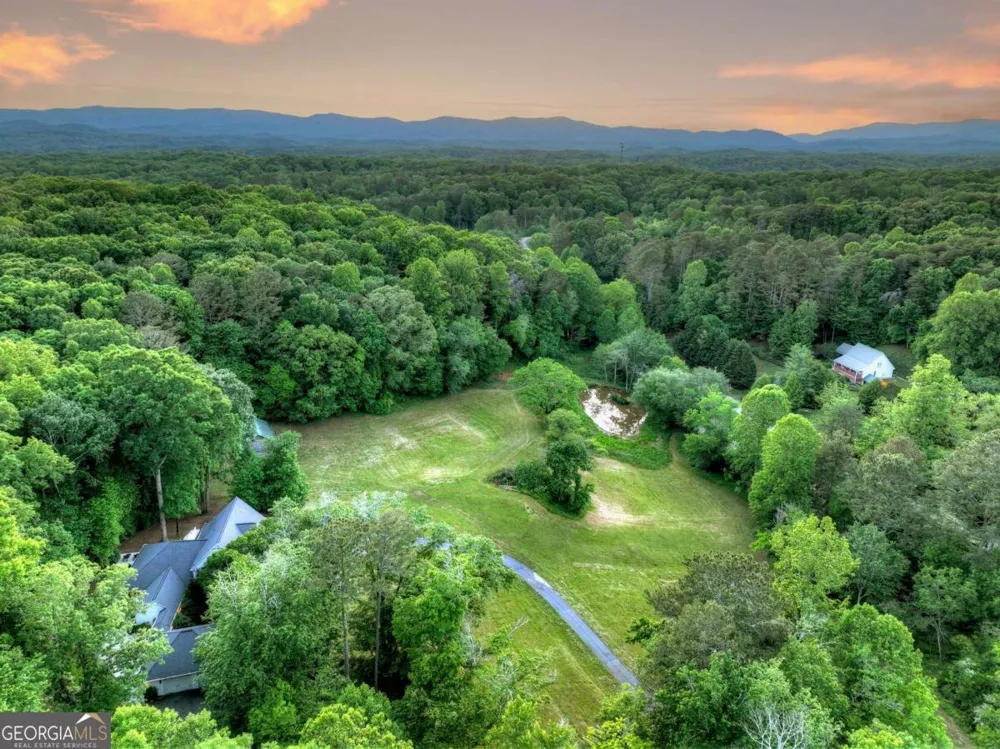 247 Craigtown RD Ellijay, GA 30540
