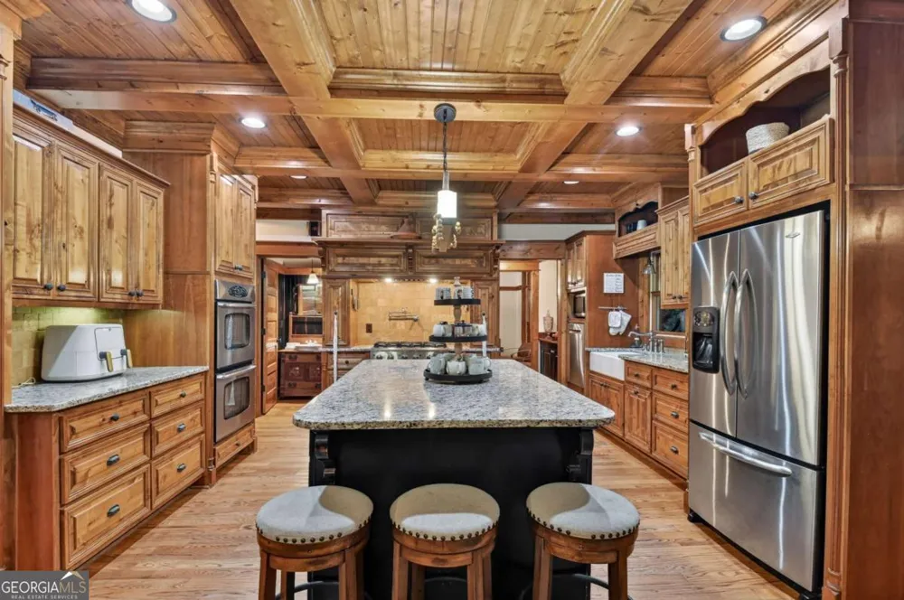 247 Craigtown RD Ellijay, GA 30540