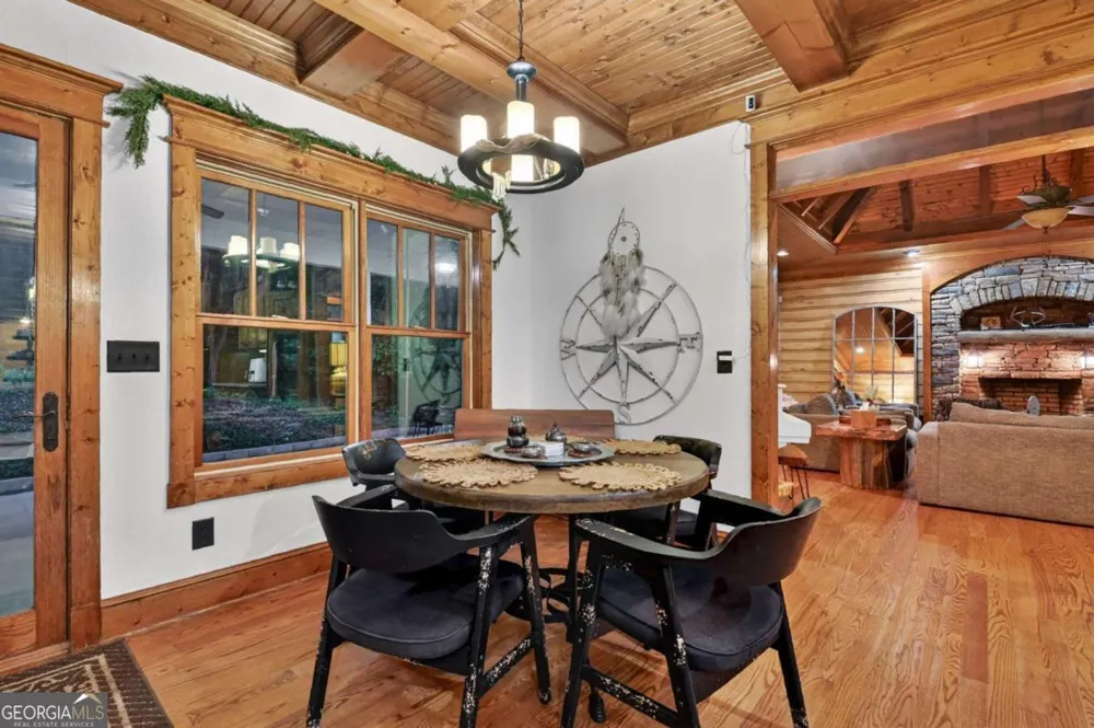 247 Craigtown RD Ellijay, GA 30540