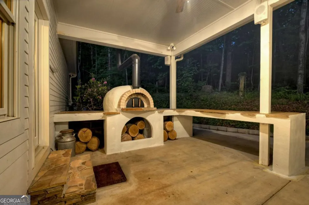 247 Craigtown RD Ellijay, GA 30540