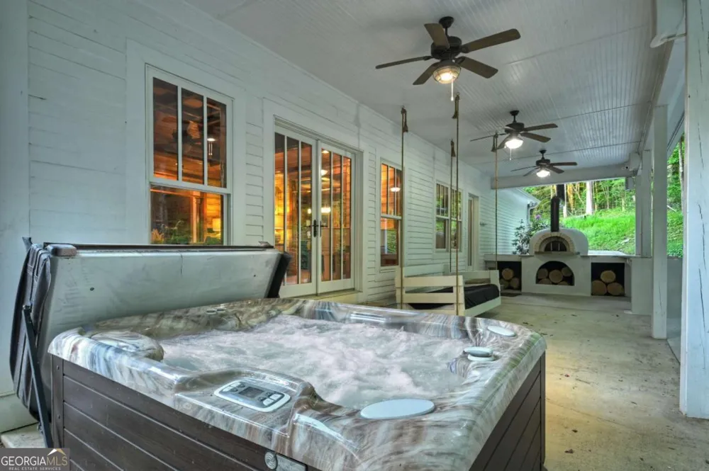 247 Craigtown RD Ellijay, GA 30540