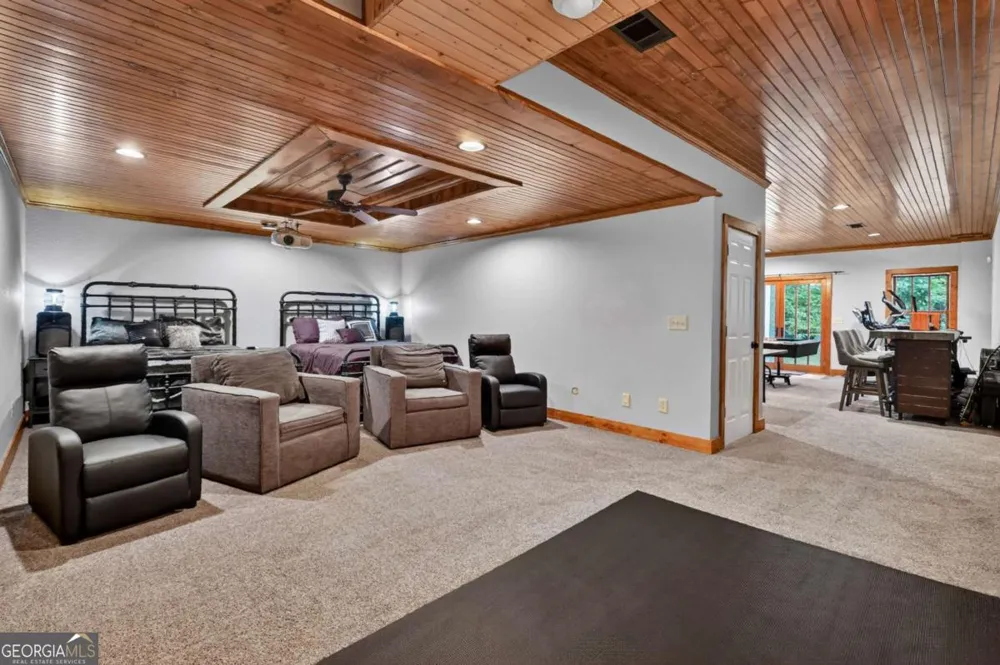 247 Craigtown RD Ellijay, GA 30540