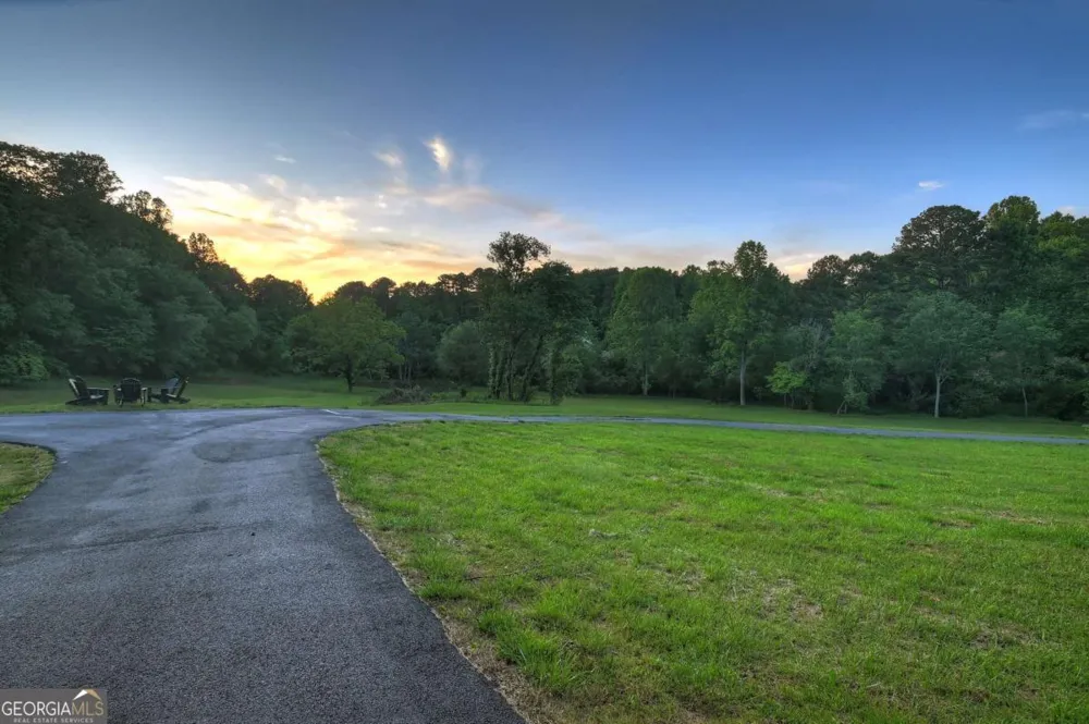247 Craigtown RD Ellijay, GA 30540