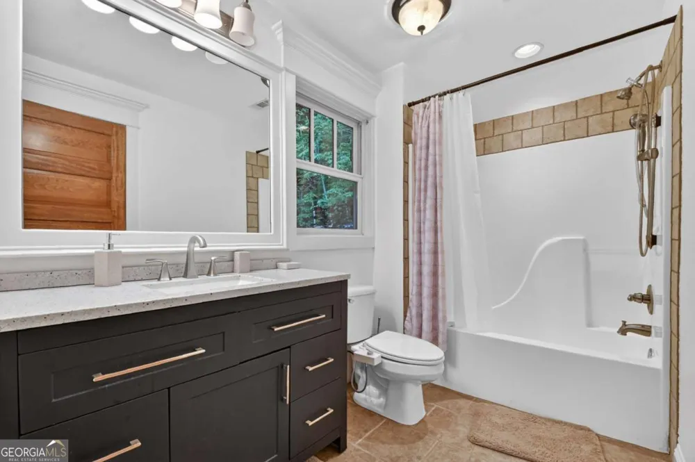 247 Craigtown RD Ellijay, GA 30540