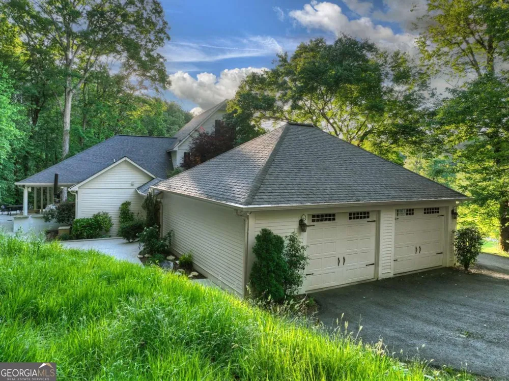 247 Craigtown RD Ellijay, GA 30540