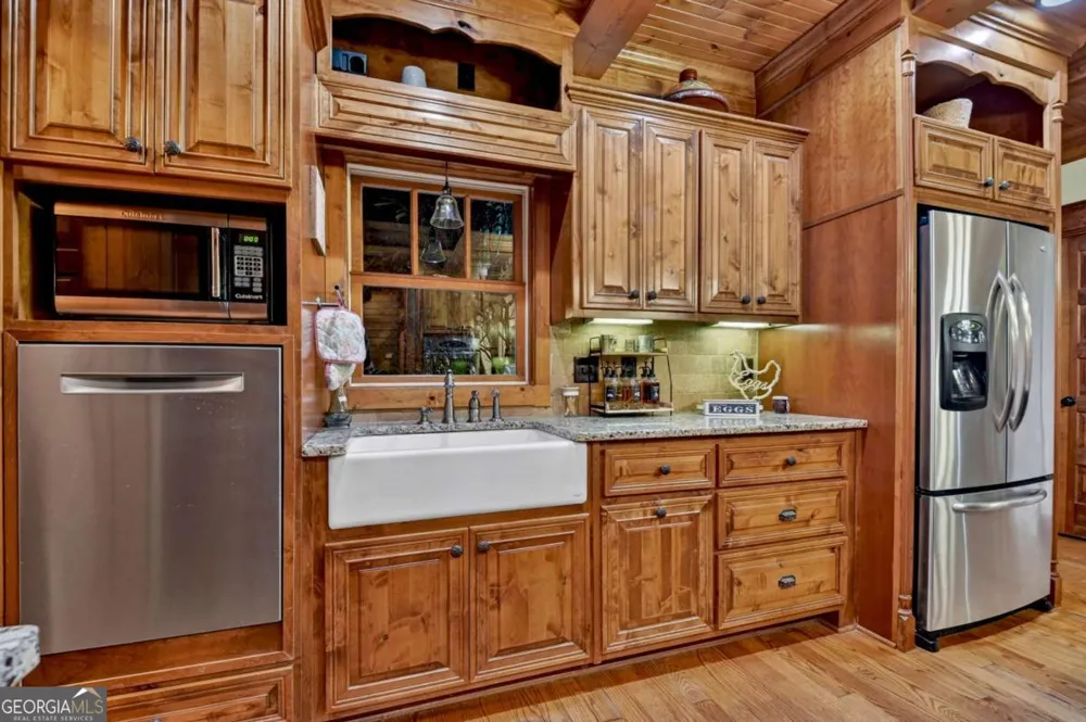 247 Craigtown RD Ellijay, GA 30540