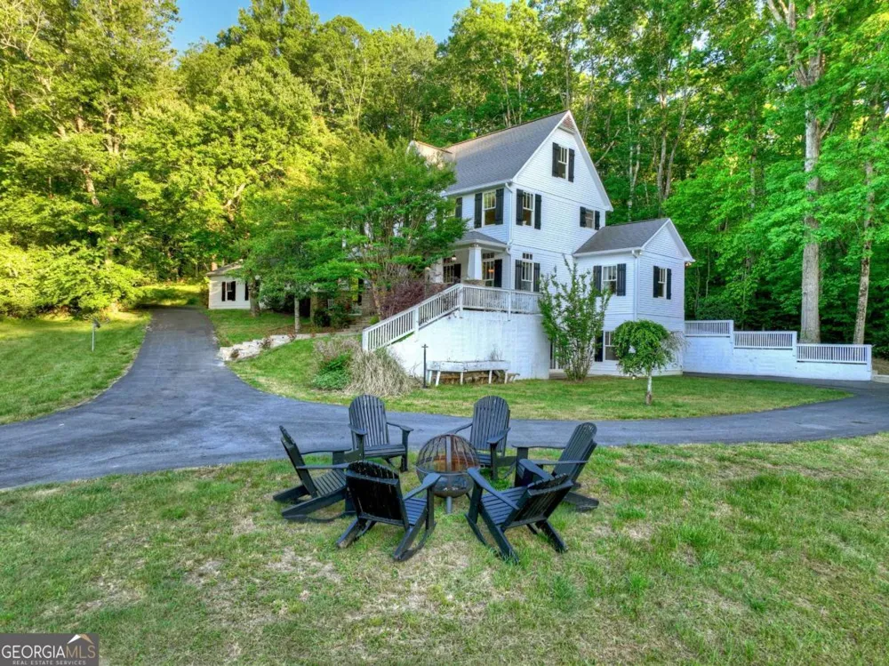 247 Craigtown RD Ellijay, GA 30540